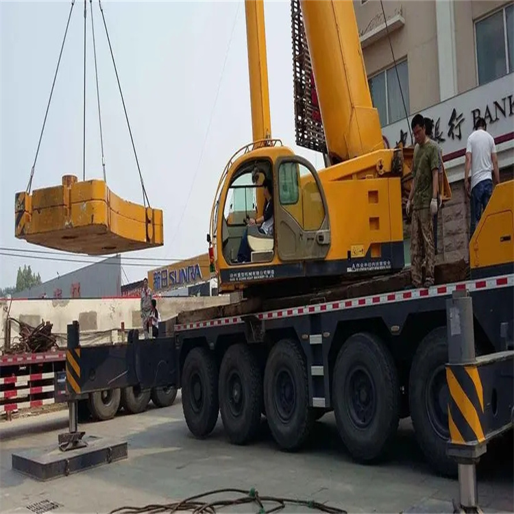 高县当地吊车出租|机器吊装|75吨|工厂搬迁服务